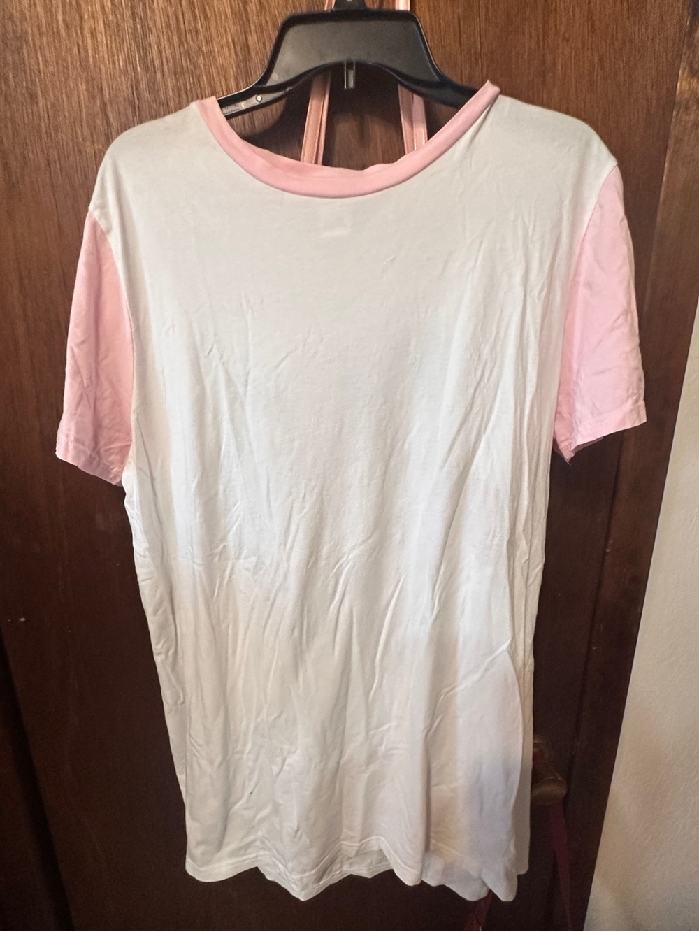 RARE Cakeworthy Disney Princess Women's White Short Sleeve Tee with Pink Trim